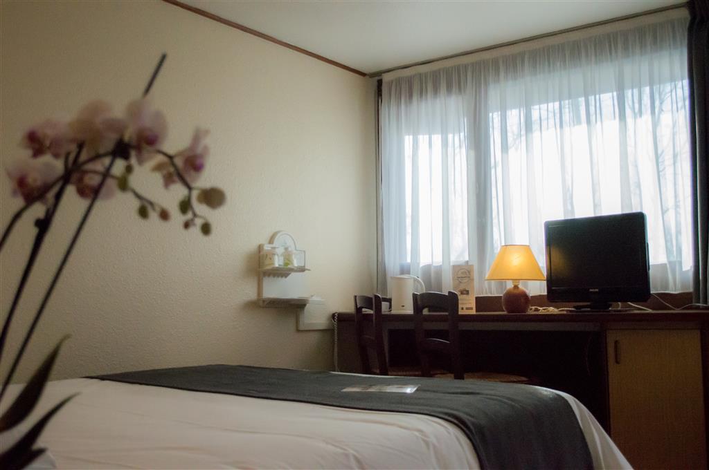 Campanile Agen Hotel Exterior photo